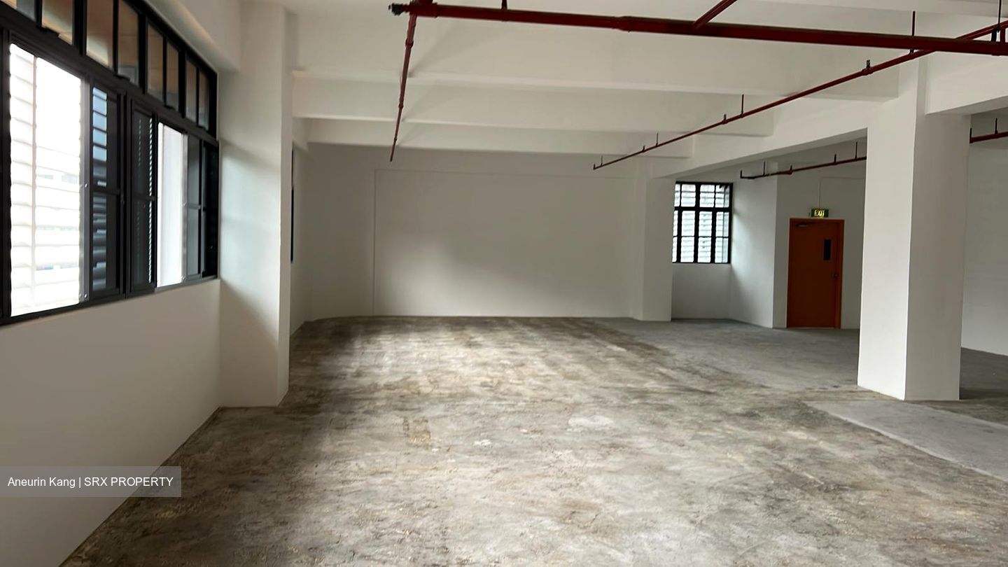 Leong Huat Building (D13), Factory #544585251